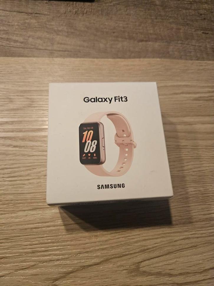 Galaxy fit 3 "nieuw", Sieraden, Tassen en Uiterlijk, Smartwatches, Android, Zwart, Ophalen of Verzenden