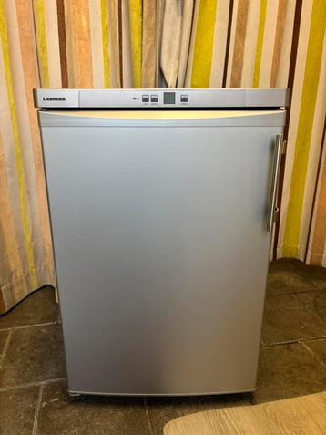 Tafelmodel Vriezer Liebherr - 3 Laden - Schoon en Werkt Goed beschikbaar voor biedingen
