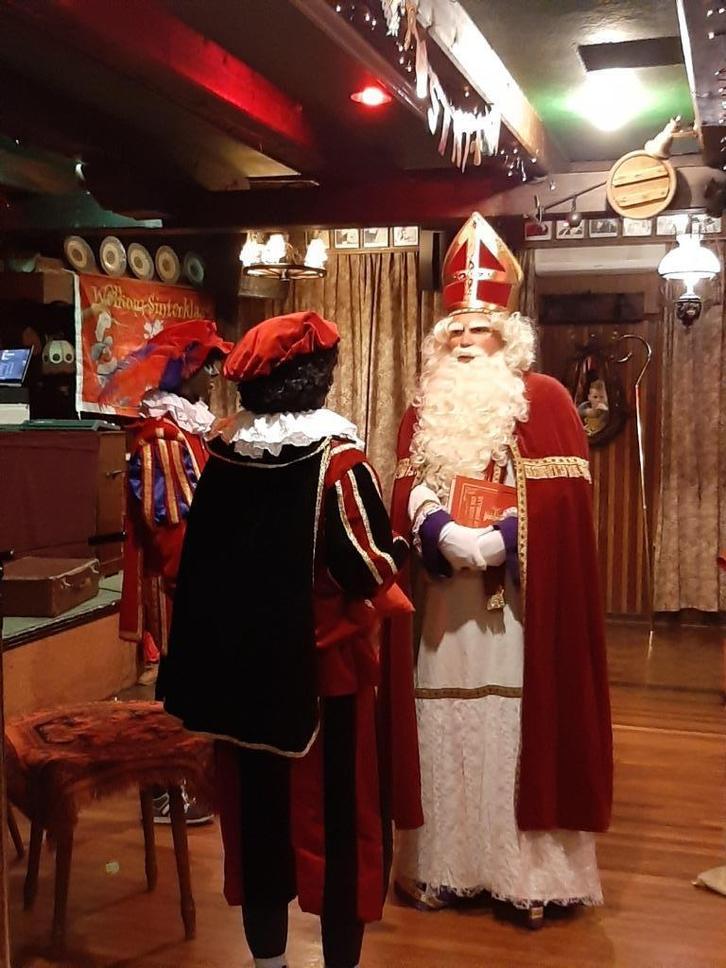 Sinterklaas en/of 2 pieten op bezoek Nijmegen eo, Diversen, Sinterklaas, Nieuw, Ophalen of Verzenden