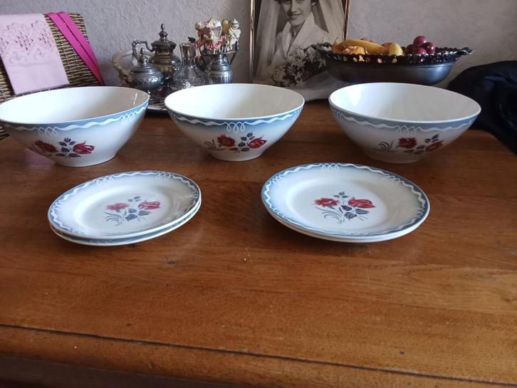 serviesdelen sarreguemines serie MARINETTE, Antiek en Kunst, Antiek | Servies los, Ophalen of Verzenden