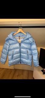 Moncler Maya Lichtblauw, Kleding | Heren, Jassen | Winter, Ophalen of Verzenden, Zo goed als nieuw, Overige maten, Blauw