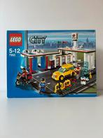 Lego 7993 - Lego City Tankstation Octan - *NIEUW*, Kinderen en Baby's, Speelgoed | Duplo en Lego, Ophalen of Verzenden, Nieuw