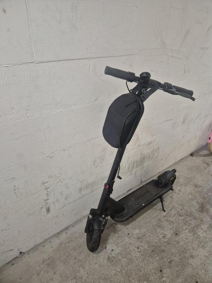 Electric scooter – good condition, Fietsen en Brommers, Steps, Gebruikt, Elektrische step (E-scooter), Ophalen