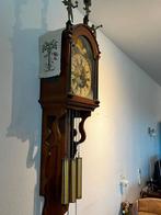 Friese Staartklok met Westminster uurwerk, Ophalen