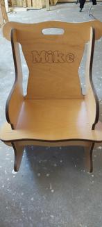 Houten schommelstoel, Kinderen en Baby's, Kinderkamer | Tafels en Stoelen, Ophalen, Zo goed als nieuw, Stoel(en)