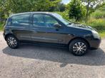Renault Clio 1.2 16V Autbas E4 2004 Zwart, Voorwielaandrijving, 74 pk, Zwart, Handgeschakeld