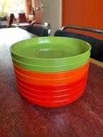 Mepal 8 schoteltjes vintage oranje rood groen camping, Ophalen of Verzenden, Zo goed als nieuw, Overige stijlen, Kop(pen) en/of Schotel(s)