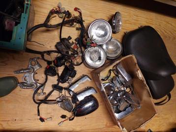 YAMAHA XV 535. ZOLDER OP RUIMING;; DIV ,0 DELEN.KOOPJES. beschikbaar voor biedingen