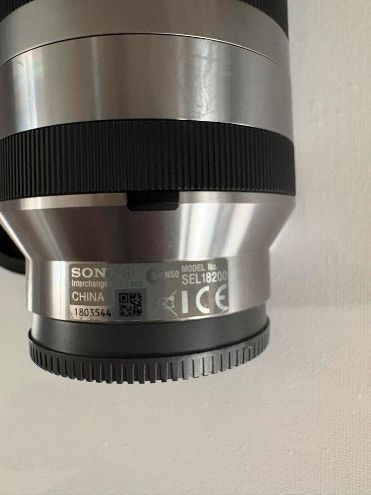 Sony E 18-200mm F3.5-6.3 OSS objectief (SEL 18200), Audio, Tv en Foto, Fotografie | Lenzen en Objectieven, Gebruikt, Standaardlens