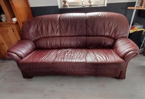 3-zits leder bank bordeauxrood/aubergine., Huis en Inrichting, Banken | Bankstellen, Gebruikt, Rechte bank, Driepersoons, 75 tot 100 cm