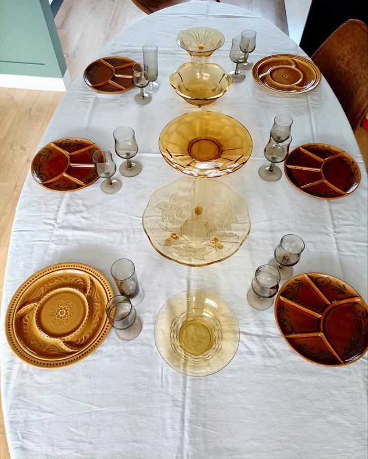 Vintage Amberkleurig Servies en gourmet borden, Antiek en Kunst, Antiek | Glas en Kristal, Ophalen of Verzenden