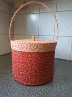 Vintage naaimand naaibox naaimand rond bloemen., Overige typen, Ophalen of Verzenden, Zo goed als nieuw, N.v.t