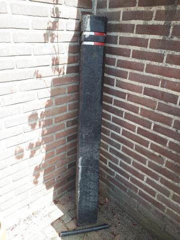 Diamant kop paal beschikbaar voor biedingen