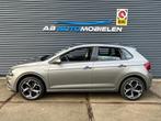 Volkswagen Polo 1.0 TSI Highline LM VELGEN/ NAVI/ CARPLAY, Auto's, Voorwielaandrijving, Gebruikt, 95 pk, Met garantie (alle)