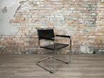 Thonet S34 bij TheReSales, Zwart, Ophalen of Verzenden, Zo goed als nieuw, Metaal