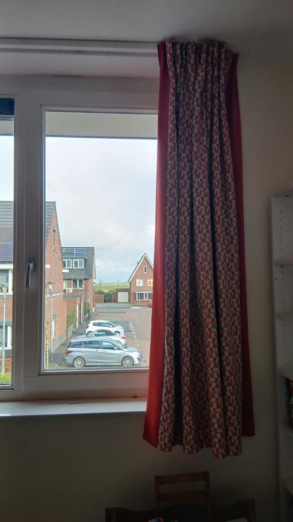 Gordijnen kinderkamer, Huis en Inrichting, Stoffering | Gordijnen en Lamellen, Ophalen, Zo goed als nieuw, 200 cm of meer