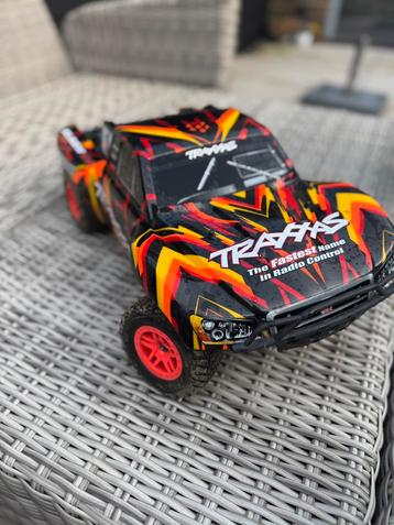 Traxxas Slash 4x4  beschikbaar voor biedingen