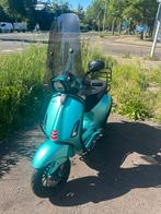 Vespa Sprint (Dec 2018), Fietsen en Brommers, Scooters | Vespa, Ophalen, Zo goed als nieuw
