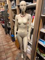 3x paspop vrouw, Ophalen, Paspop