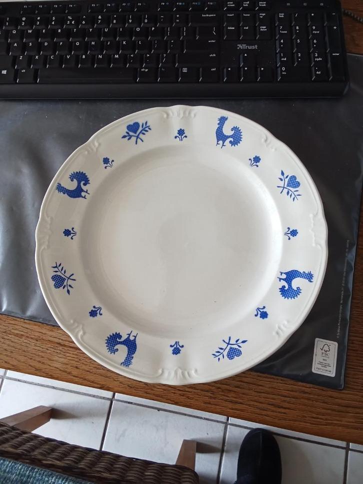 ronde serveerschaal Boch festival serie motief Haantje, Antiek en Kunst, Antiek | Servies los, Ophalen of Verzenden