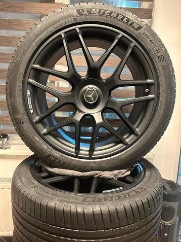 Mercedes G63 AMG zomerset 22”ORIGINEEL NIEUW beschikbaar voor biedingen