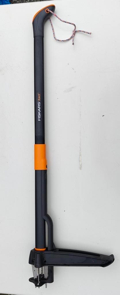 Fiskars Xact - Onkruidtrekker, Tuin en Terras, Hand-tuingereedschap, Zo goed als nieuw, Onkruidsteker, Ophalen of Verzenden