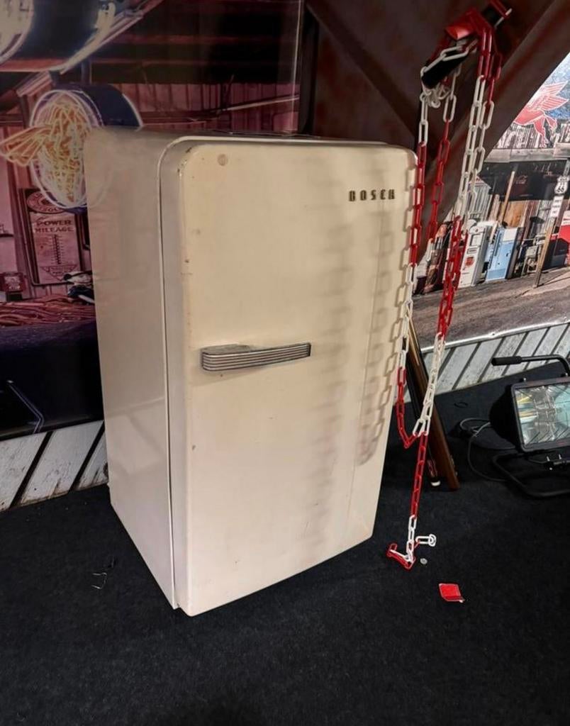 Oude bosch koelkast. Vintage, Ophalen