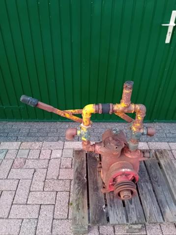 Vacuumpomp voor een veenhuis giertank beschikbaar voor biedingen