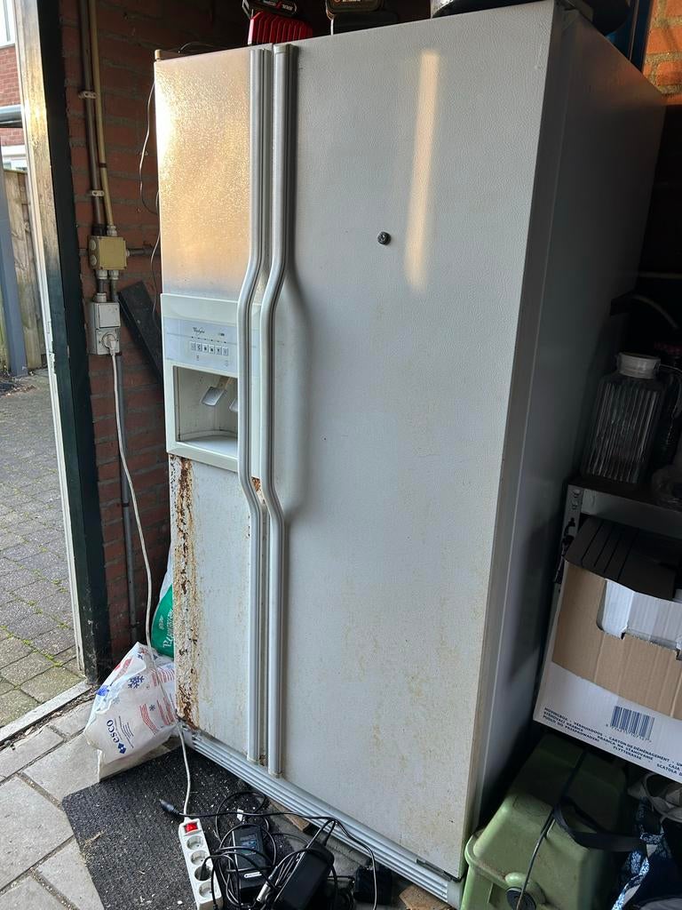 Grote Koelkast - Defect & Verroest - Gratis Afhalen, Witgoed en Apparatuur, Koelkasten en IJskasten, Ophalen, 200 liter of meer