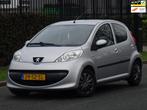 Peugeot 107 1.0-12V XS 5-DEURS NAP/ELEKRAM/APK 08-07-2026, Voorwielaandrijving, Gebruikt, 4 stoelen, 68 pk