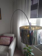 Vloerlamp met dimmer., Huis en Inrichting, Lampen | Vloerlampen, Ophalen, Zo goed als nieuw, Modern, Metaal