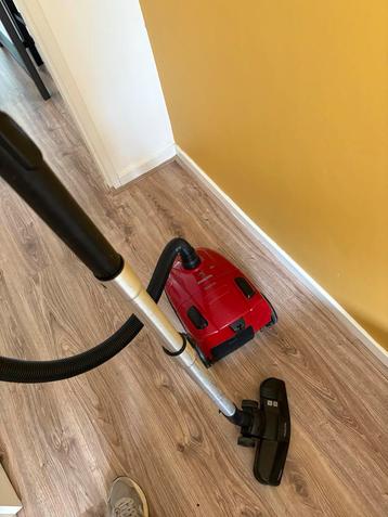 Philips powerlife Stofzuiger beschikbaar voor biedingen