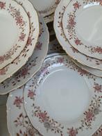 Uitgebreid 6 persoons servies MZ Czechoslovakia, Ophalen