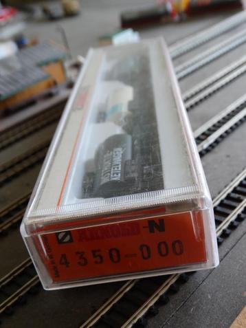 N-Spoor: ARNOLD, 4350-000, Wagonset met 3 ketelwagons. NS beschikbaar voor biedingen