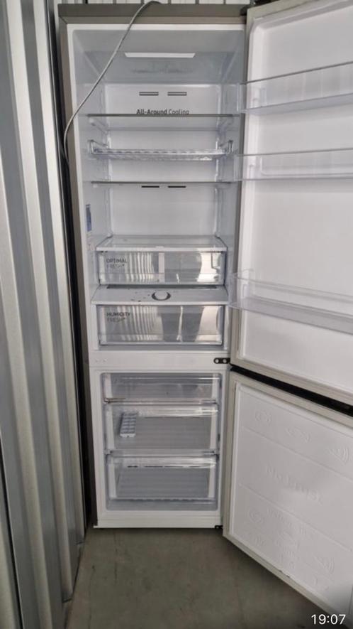 Samsung koel vries combi no frost A+++, Witgoed en Apparatuur, Koelkasten en IJskasten, Zo goed als nieuw, Met aparte vriezer