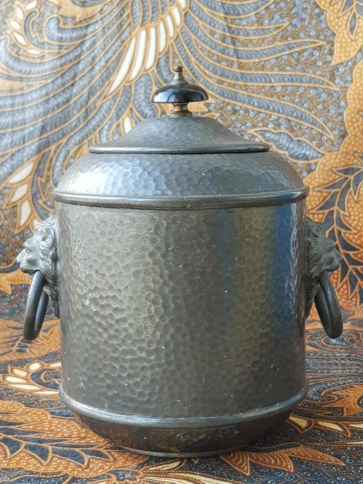 Mooie antieke Craftsman tabakspot uit Engeland 18,5 cm., Antiek en Kunst, Antiek | Tin, Ophalen of Verzenden