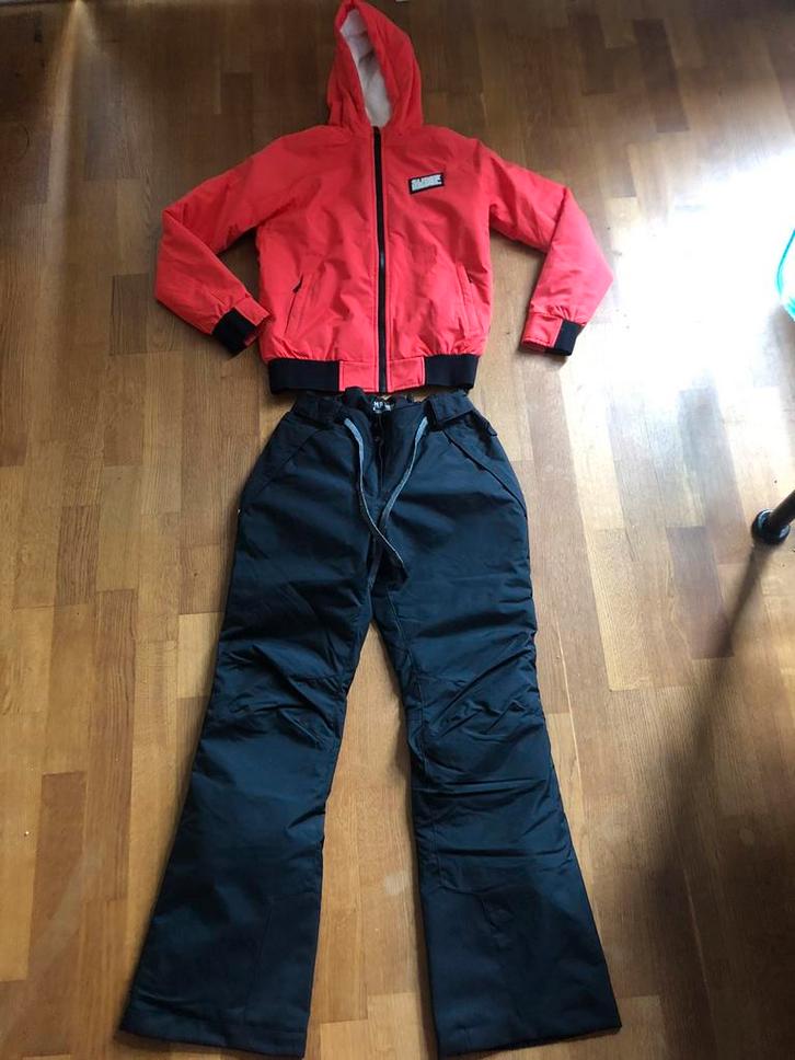 Skipak Superrebel wedze 164, Kinderen en Baby's, Kinderkleding | Maat 164, Zo goed als nieuw, Jongen of Meisje, Jas, Ophalen of Verzenden