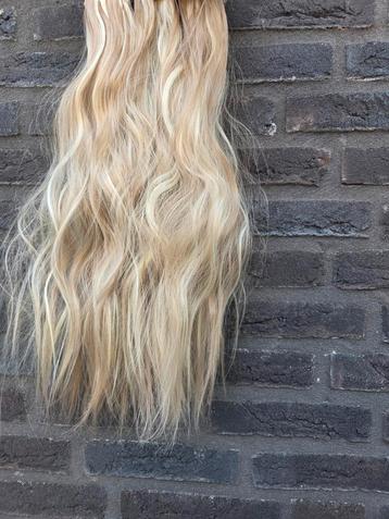 Clip In Extensions Blond Synthetisch 50cm beschikbaar voor biedingen