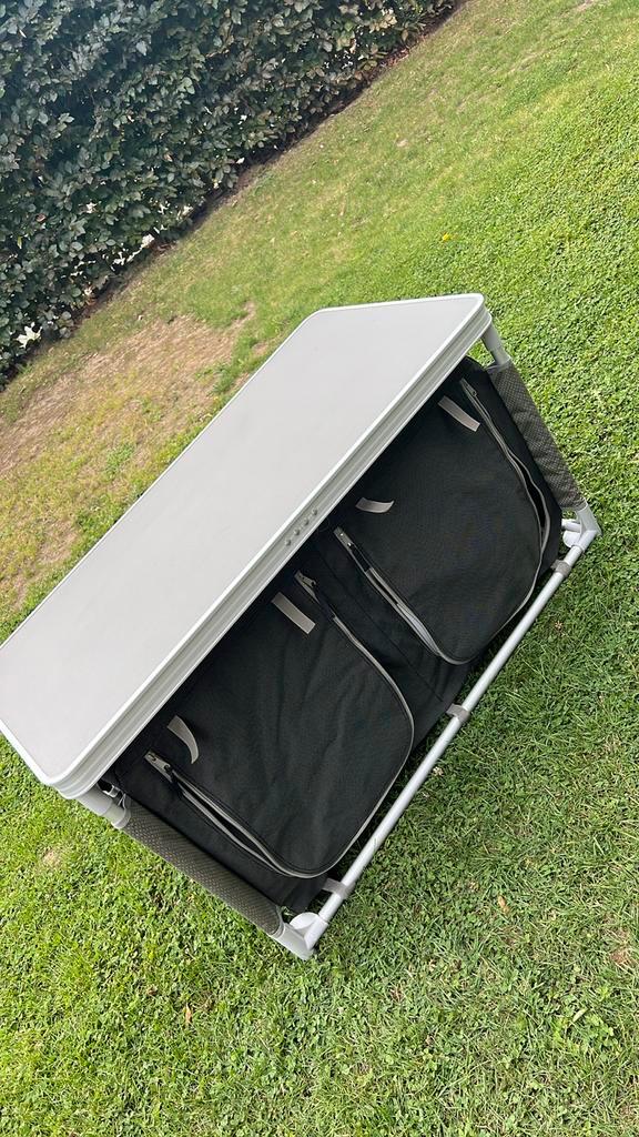 Campart travel kast, Caravans en Kamperen, Kampeermeubelen, Zo goed als nieuw, Campingkast, Ophalen