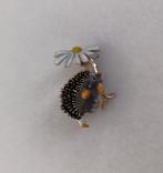 Egel broche, Sieraden, Tassen en Uiterlijk, Overige materialen, Overige kleuren, Minder dan 4 cm, Nieuw