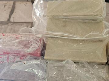 Amberblokken (3 kilo per blok) beschikbaar voor biedingen