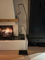 Set v 2 design lampen (vloerlamp & tafellamp), zwart metaal, Huis en Inrichting, Lampen | Vloerlampen, Ophalen, Zo goed als nieuw