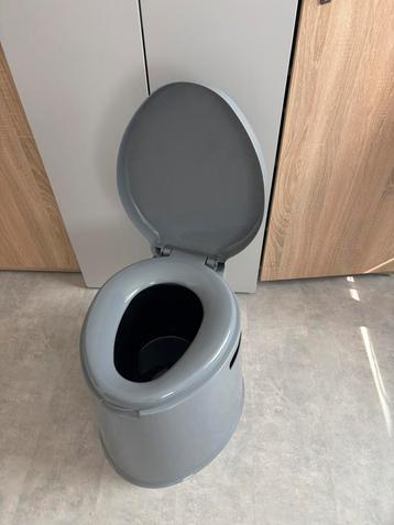 Kampa King Khazi - draagbare WC beschikbaar voor biedingen