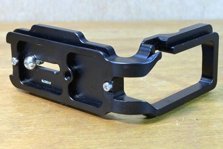 Snelkoppelingsplaat voor de Canon EOS 7D Mark II, Audio, Tv en Foto, Fotocamera's Digitaal, Zo goed als nieuw, Canon, Geen optische zoom