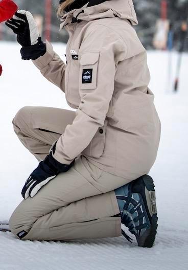 Dope Snow ski/snowboard pak (jas+broek) - Zo goed als nieuw!, Kleding | Dames, Wintersportkleding, Zo goed als nieuw, Pak, Maat 36 (S)