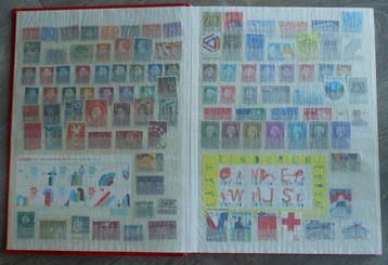 Postzegels Nederland, Nederland Overzee + kaarten met zegels beschikbaar voor biedingen