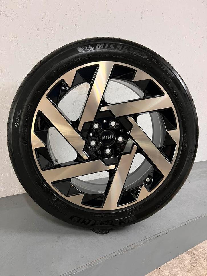 19 inch Mini Countryman U25 Origineel Michelin Zomerbanden, Auto-onderdelen, Banden en Velgen, Banden en Velgen, Zomerbanden, 19 inch