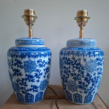 Vintage Blauw Wit Porseleinen Lampen Set beschikbaar voor biedingen
