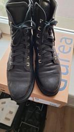 Durea maat 7.5 wijdte h, Kleding | Dames, Schoenen, Ophalen of Verzenden, Zo goed als nieuw, Zwart, Sneakers of Gympen