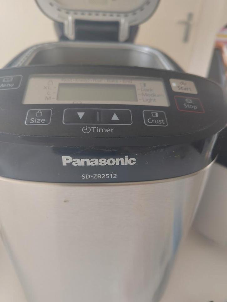 Panasonic SD-ZB2512 Broodbakmachine, Witgoed en Apparatuur, Broodbakmachines, Gebruikt, Met timer, 800 tot 1200 gram deeg, Kijkvenster